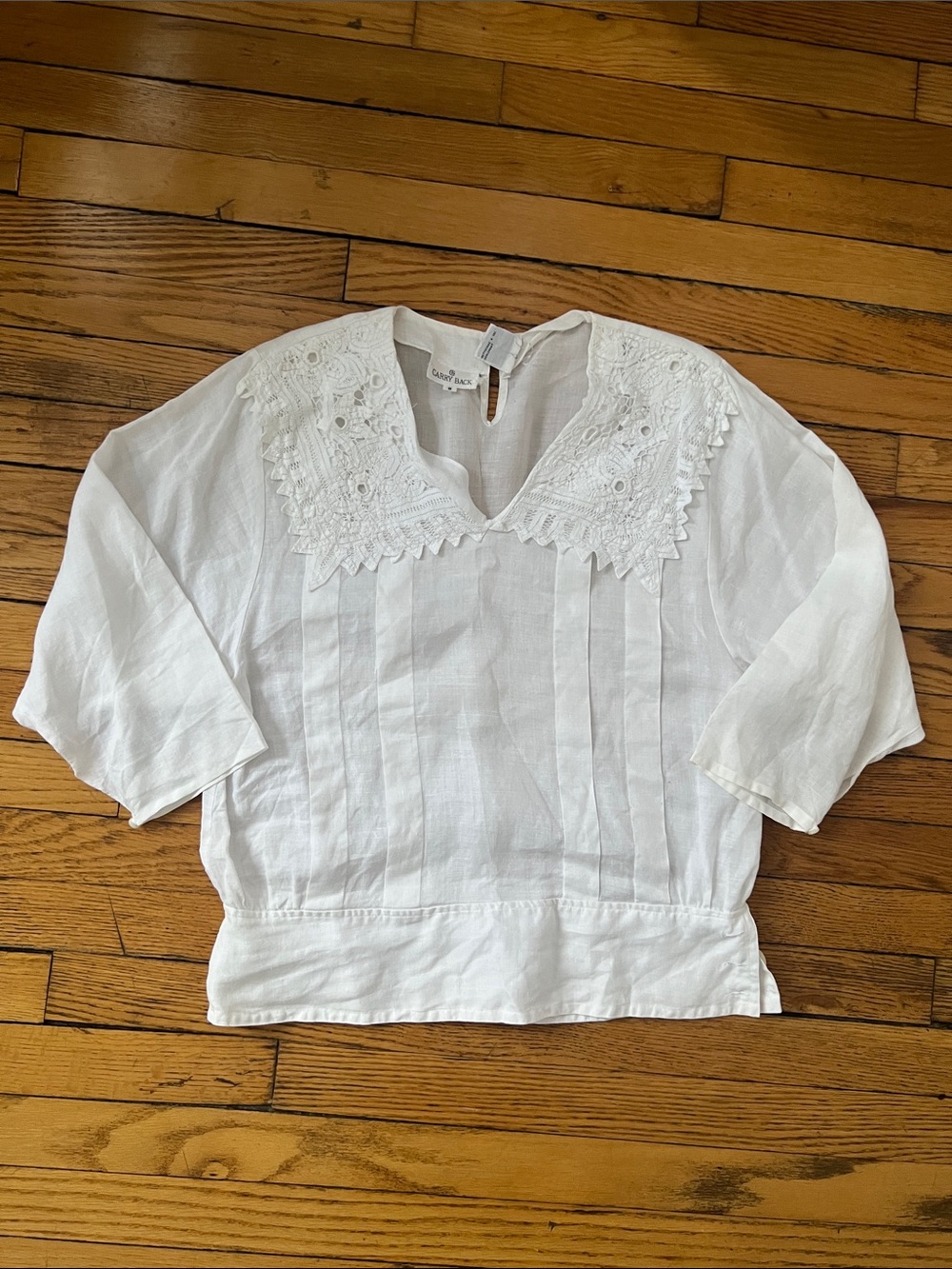 Carry Back Vintage White Oversized Collar Blouse